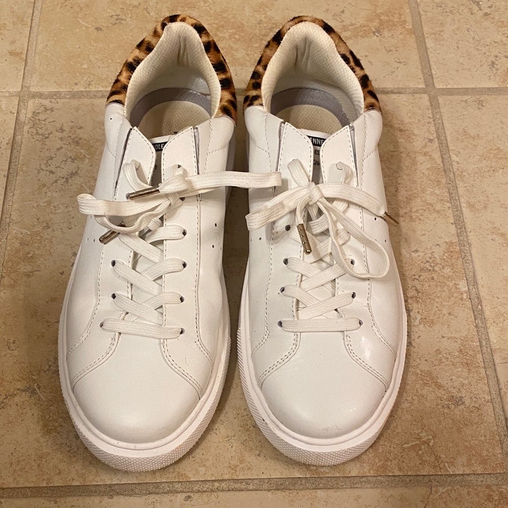 Kenneth Cole New York White Sneakers with Leopard Accent